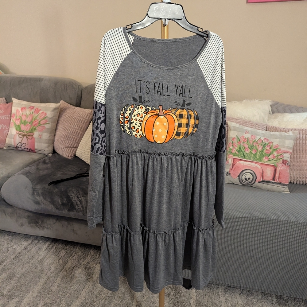 Woman's Dress with Pumpkin Design